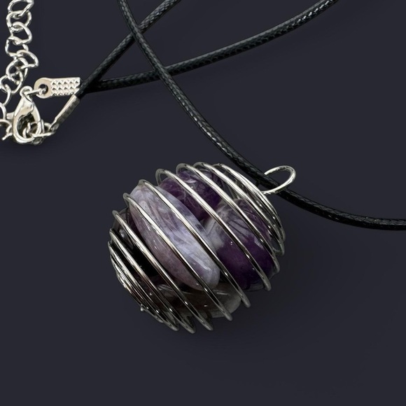 Amethyst Caged Pendant Necklace - Picture 5 of 5